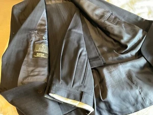 Ritex Reda Italy men’s suit pure new wool black with fine stripe 44R - Picture 1 of 5