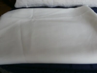 1 MTR PLAIN CREAM CREPE FABRIC DRESS FABRIC 150CM WIDE - Image 1 of 3