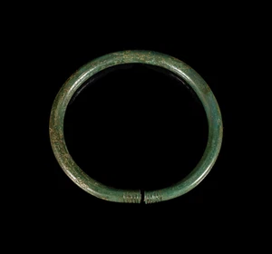 Iron Age bronze bracelet of Hallstatt culture - Picture 1 of 5