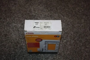 Placa de ajuste Genesis EG1T-FIRE blanca (plástico) TOTALMENTE NUEVA EN CAJA ENVÍO GRATUITO - Imagen 1 de 4