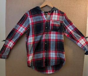 Art Class Boys' Size XL (16) Plaid Long Sleeve Button Down Shirt With hood  - Picture 1 of 3