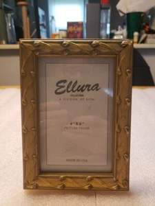 Marco de fotos colección Ellura 4x6 madera pintado dorado - Imagen 1 de 4