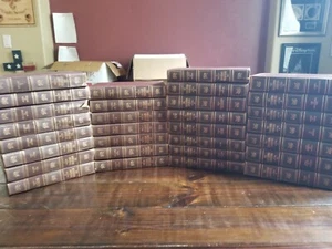 THE ENCYCLOPEDIA AMERICANA 1959 EDITION VOLUMES 1-30 COMPLETE SET - Picture 1 of 6