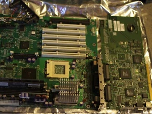 HP 249930-001, G2 dual Socket 370 Server Motherboard , Proliant ML350 UNTESTED - Picture 1 of 9