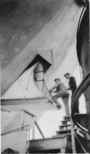 1930 B/W Photo of British Rigid Airship R-100 Crew Member Assisting ... (61100) - Picture 1 of 2