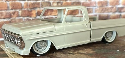 1/24 Scale:  24-Inch “Ford F100 Eluminator” Wheels And Tires; Resin - Image 1 of 4