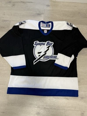 Vintage CCM NHL Tampa Bay Lightning Hockey Jersey Size XL Made In Canada - Image 1 of 3
