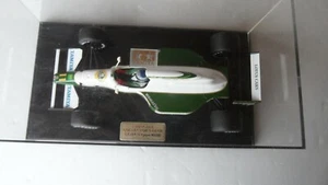 LOTUS 1:18 - Photo 1/11