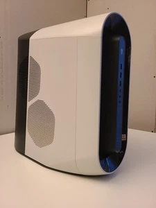 Alienware R11 RTX 3080 I9-10900KF - 32GB RAM DDR4 - 512 SSD 1000 GB HDD - Picture 1 of 4