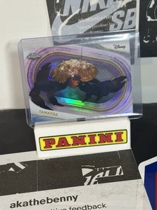 2025 Topps cromo Disney Tamatoa #18 refractor de plata  - Imagen 1 de 2