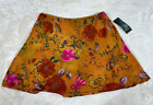 Short skirt 13"X 14.5" size S. women/ TEENS . zipper and button.