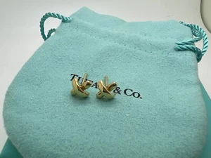 Tiffany & Co. 18k Gelbgold Signature Mini X Ohrstecker OHNE Push Back 8,5mm - Bild 1 von 5