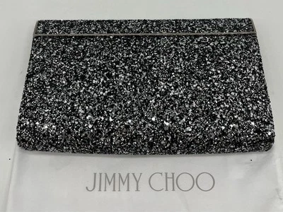 Bolso de mano Jimmy Choo plateado con brillo adornado con solapa  Foto 1 de 4