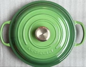 Le Creuset Bamboo green, casserole, 26cm - Picture 1 of 7