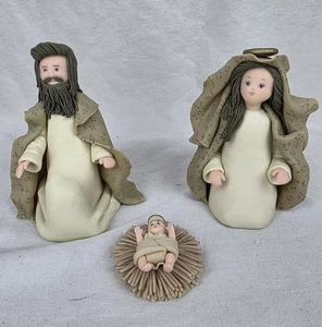 Kneeded Angels Holy Family- Set of 3- Mary, Joseph, Jesus - Picture 1 of 3