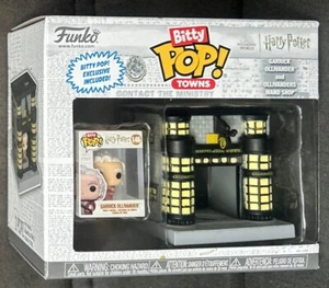 Funko Bitty Pop! Town Harry Potter Garrick Ollivander and Wand Shop-FREE POSTAGE - Picture 1 of 6