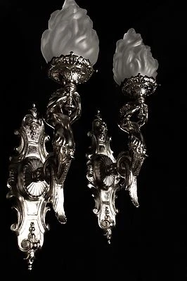 Apliques de pared de bronce Art Deco esculturas de sirenas de European Lighting Foto 1 de 4