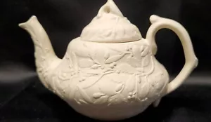NEAR MINT Vintage BISQUIT Teekanne signiert MMR, MET MUSEUM REPRODUZIERT, Beeren, Eicheln, - Bild 1 von 8