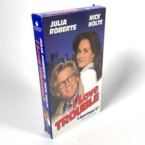 I Love Trouble (VHS, 1994) Julia Roberts - Fully Tested! - Foto 1 di 5
