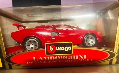 Vintage Burago 1/18 Scale DieCast Red Lamborghini Countach 5000 Quattrovalvole - Immagine 1 di 4