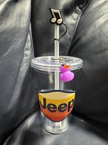 Schlüsselanhänger Kunststoff Jeep Tasse mit Topper und Strohhalmente neu aus altem Lagerbestand Autoshow limitierte Auflage - Bild 1 von 6