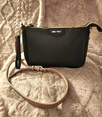Bolso Bandolera Nine West Pequeño Negro Imitación Cuero Cartera Beige Correa Muñequera Foto 1 de 4