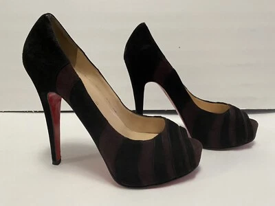Zapatos de salón Christian Louboutin punta abierta tacón gamuza negro marrón 36,5/6 Foto 1 de 4