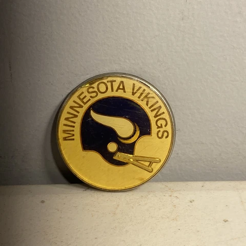 RARE! Vintage Minnesota Vikings 1978 NFL Properties Lee Co. Belt Buckle  N.Y Cover