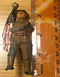 De colección Barclay Manoil plomo juguete soldado #701 Doughboy bandera americana aprox. Años 30-1940 - Imagen 1 de 5
