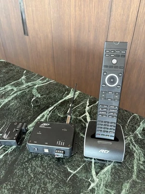 RTI T3-V+ Universal Controller Model RP-1 with Docking Station and Processor - Image 1 of 4