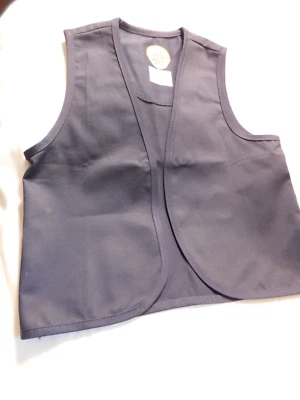 ROYAL RANGERS BOY’S NAVY BLUE VEST SIZE SMALL - Image 1 of 4