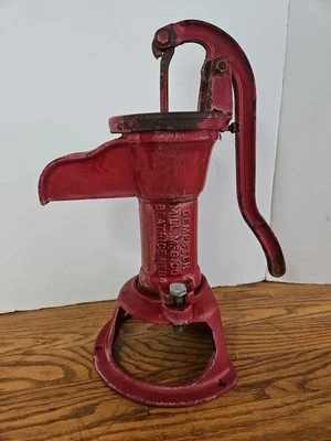 Vintage Cast Iron Dempster Mill Co Reatrice NEB  Hand PITCHER WATER PUMP  19” - Image 1 of 4