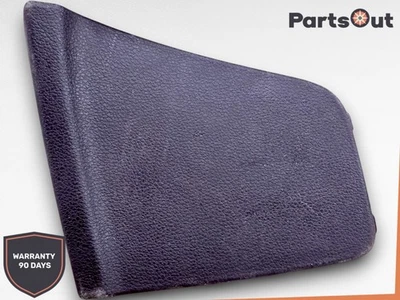 AUDI S3 2015-17 - Cubierta de inspección de luz trasera interior derecha maletero/portón Foto 1 de 4