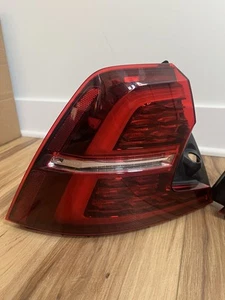 OEM 2020 Volvo S60 T5 Momentum FWD 4D Sedan Set of 2 Left & Right Tail Lights - Picture 1 of 13