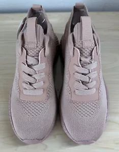 Blondo Women's Shara Waterproof Blush Sneaker Us Size 5.5 - Picture 1 of 9