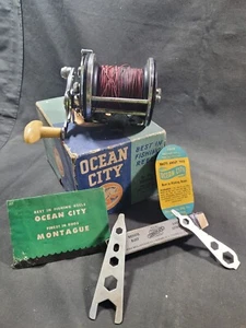 VINTAGE OCEAN CITY 991 OAKLAND Surf Casting REEL Reel Box & Instructions More  3 - Picture 1 of 23