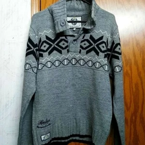 Henleys Large Authentic Sweater - Picture 1 of 8