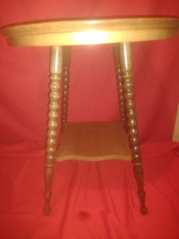 Round Antique 2 Tier Turned Legs Table Cover