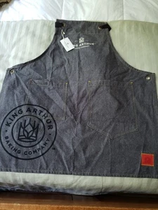 NWT King Arthur Logo Graphic Cotton Denim Apron 2 Pockets Grey Gift For Baker - Picture 1 of 11