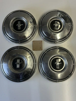 (4) 1968 69 70 Ford Mustang Hubcaps , Stainless , Poverty Hubcaps — 第 1/4 张图片