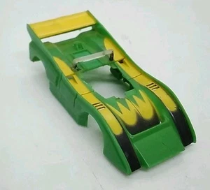 Coche Ranura Tyco Escala HO McLaren M8F Verde y Amarillo sin Controlador y Motor ¡SOLO CARROCERÍA! - Imagen 1 de 8