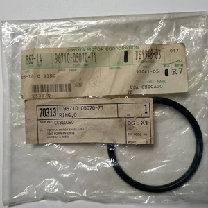 NUOVO OEM ORING #96710-05070-71 CARRELLO ELEVATORE TOYOTA - Foto 1 di 3