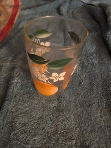 Vintage Anchor Hocking Juice Glass With Oranges - Picture 1 of 3