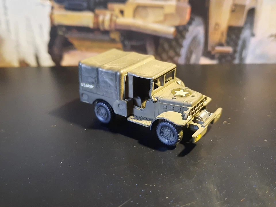 Roco minitanks  1 pz Dodge cargo  ,cold war  verniciato green NATO scala 1/87  - Immagine 1 di 4