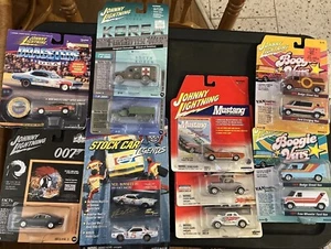 Johnny Lightning Boogie Vans, Legends, Military Lot Of 10 - Picture 1 of 11