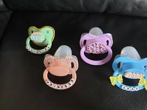 Customised Adult Pacifier - Bild 1 von 4