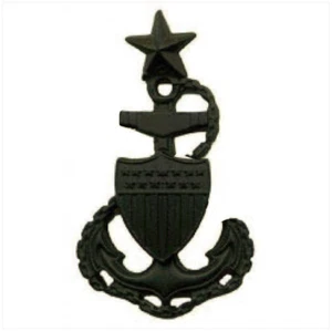 DISPOSITIVO TAPA GUARDACOSTAS VANGUARD: E8 JEFE SUBOFICIAL - MINIATURA METAL NEGRO - Imagen 1 de 1