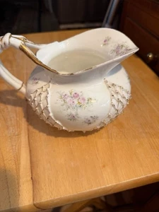 Antiker KTK Lotus Ware Krug Kanne Netzmuster zierlich lila violett signiert - Bild 1 von 5