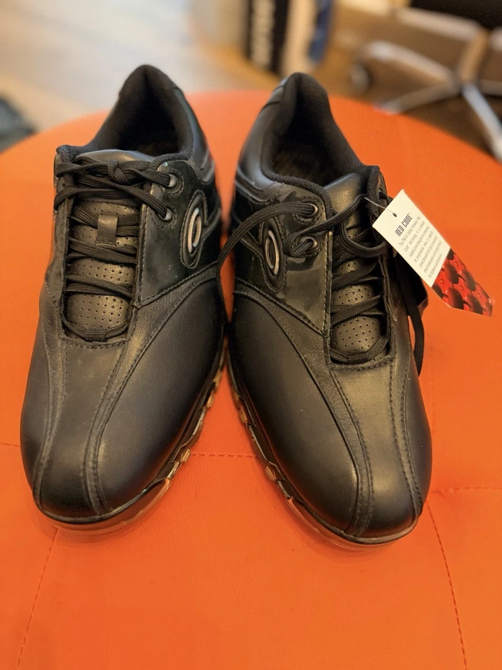Oakley Men's Golf Shoes Size 10 BLACK NEW Without Box - Image 1 of 3