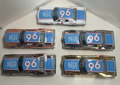 Juego de 4 autos Ford Torino Dale Earnhardt 1978 muy raro, como nuevo sin cobre Foto 1 de 4